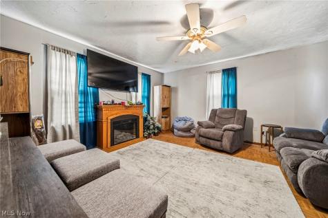 1532 E 78th Street Cleveland OH 44103