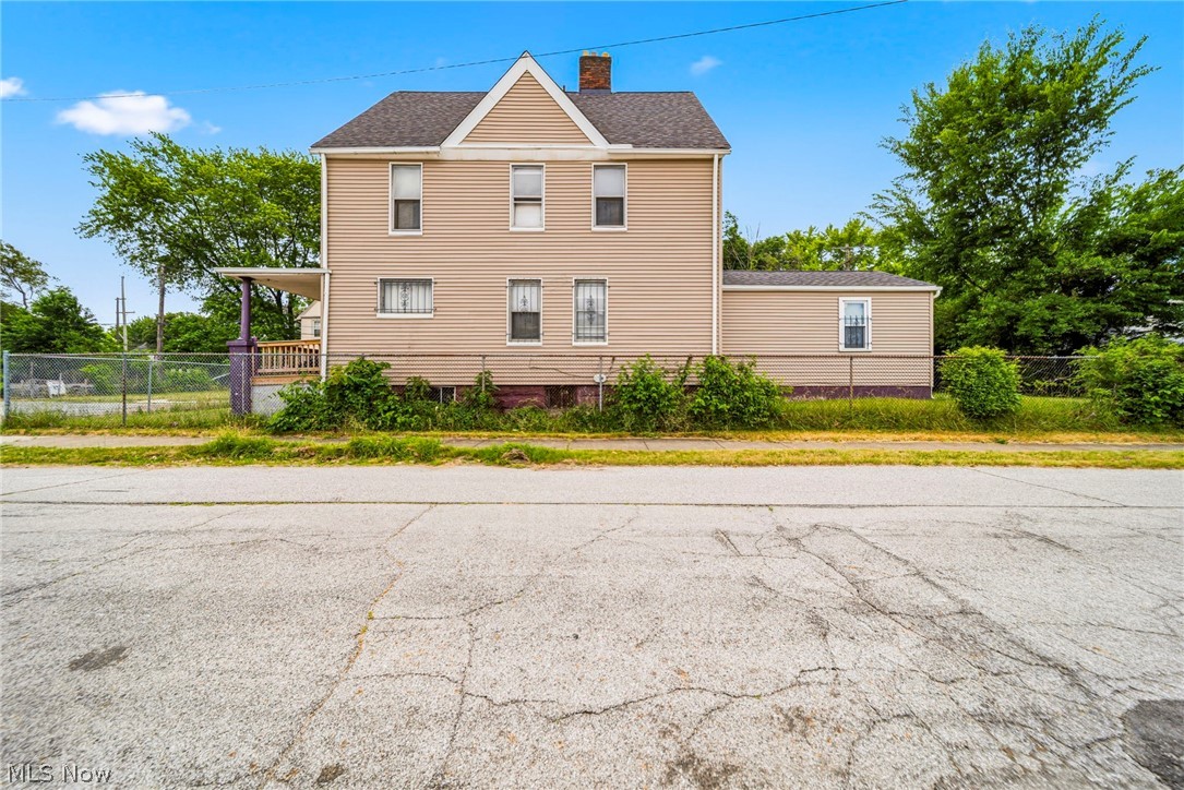 1532 E 78th Street Cleveland OH 44103