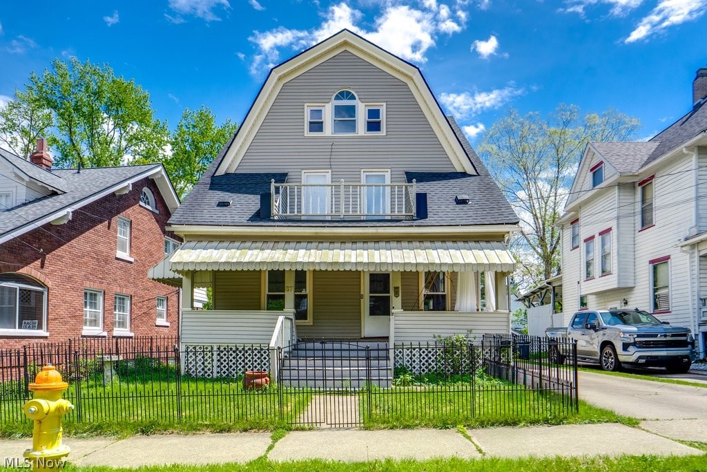 87 Hawthorne Avenue Akron OH 44303