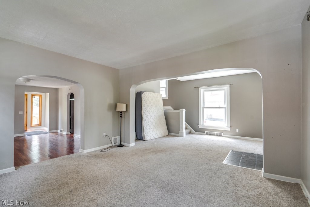 87 Hawthorne Avenue Akron OH 44303