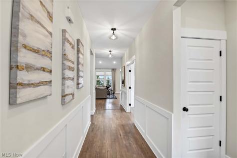 4642 Crocker Woods Lane Westlake OH 44145