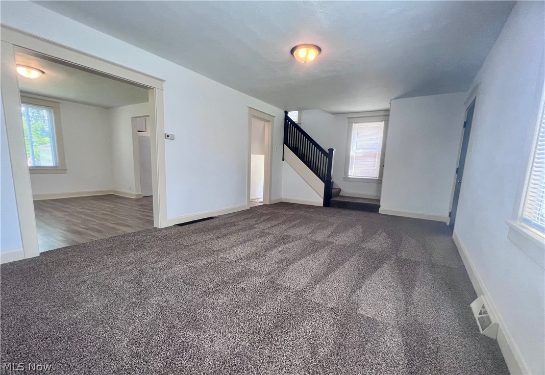 315 Indiana Avenue Mcdonald OH 44437