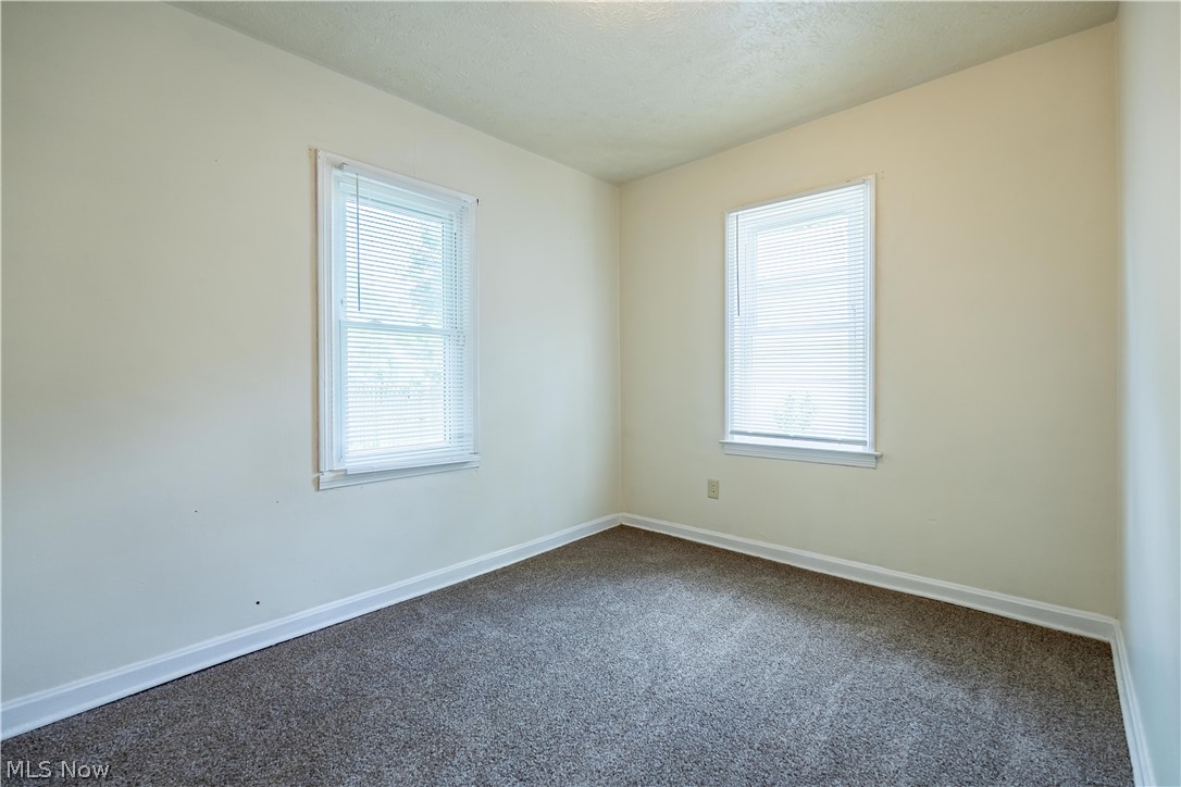 939 Clifford Avenue Akron OH 44306