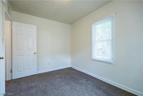 939 Clifford Avenue Akron OH 44306