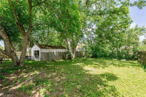 939 Clifford Avenue Akron OH 44306