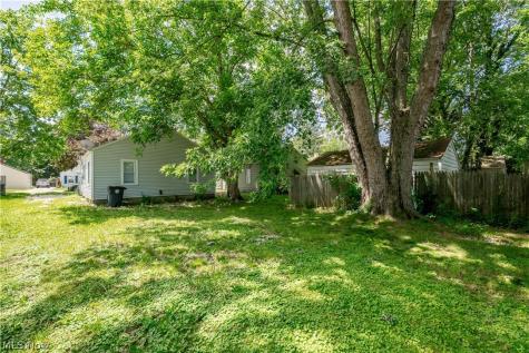 939 Clifford Avenue Akron OH 44306