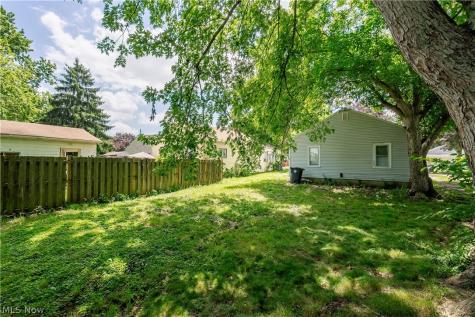 939 Clifford Avenue Akron OH 44306