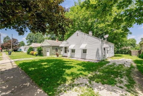 939 Clifford Avenue Akron OH 44306