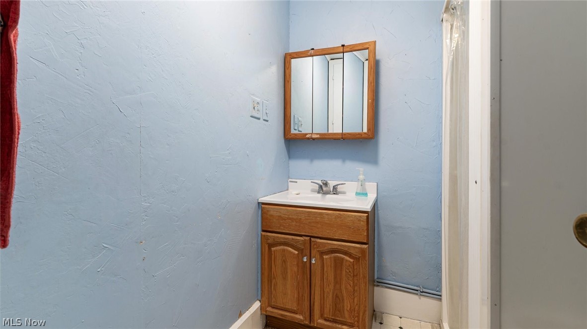 39 Stokely Street Roseville OH 43777