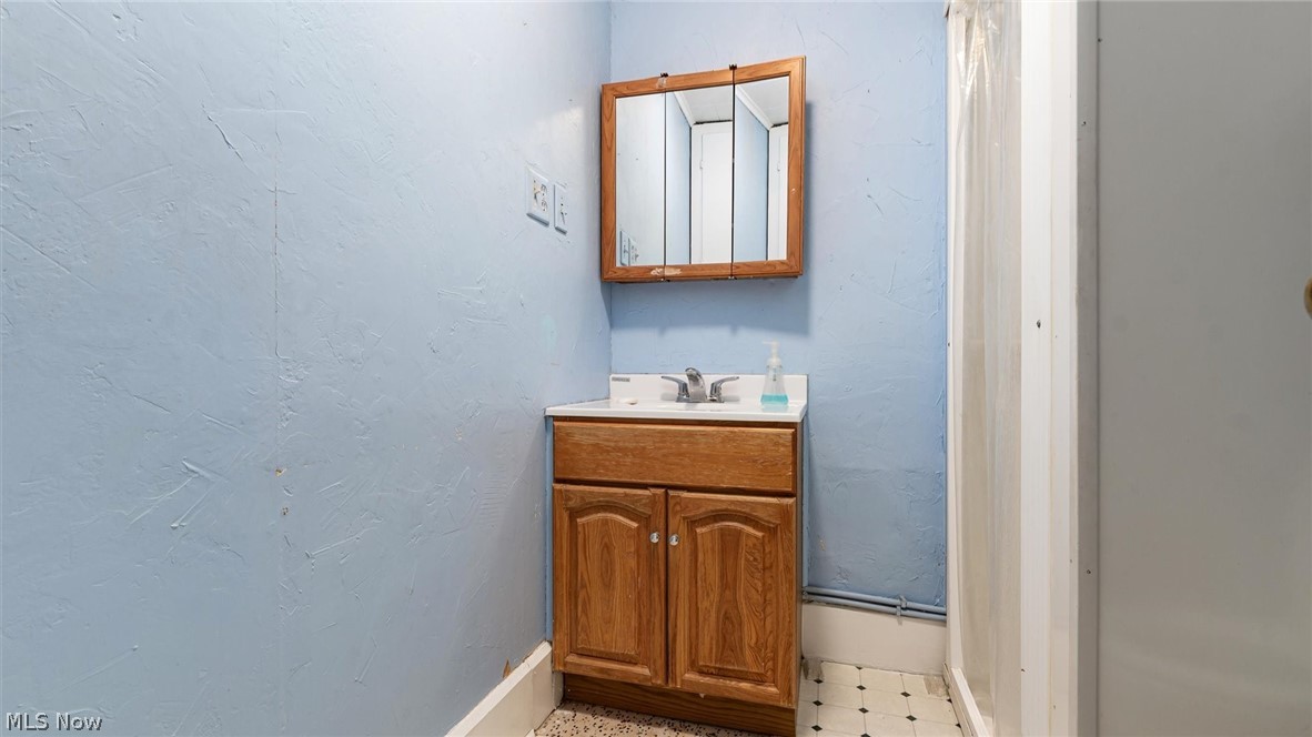 39 Stokely Street Roseville OH 43777