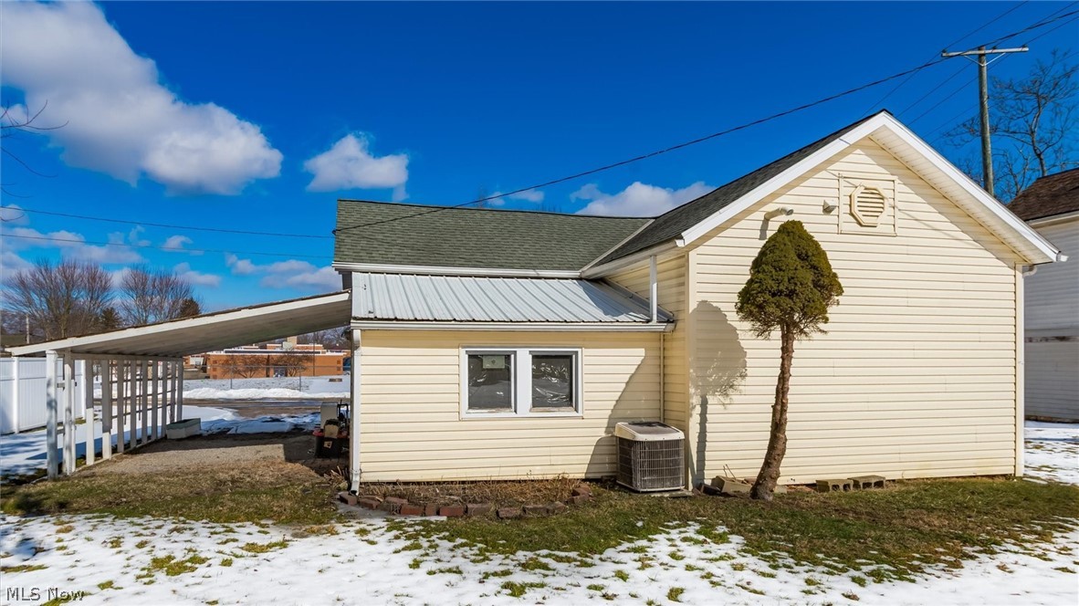 39 Stokely Street Roseville OH 43777