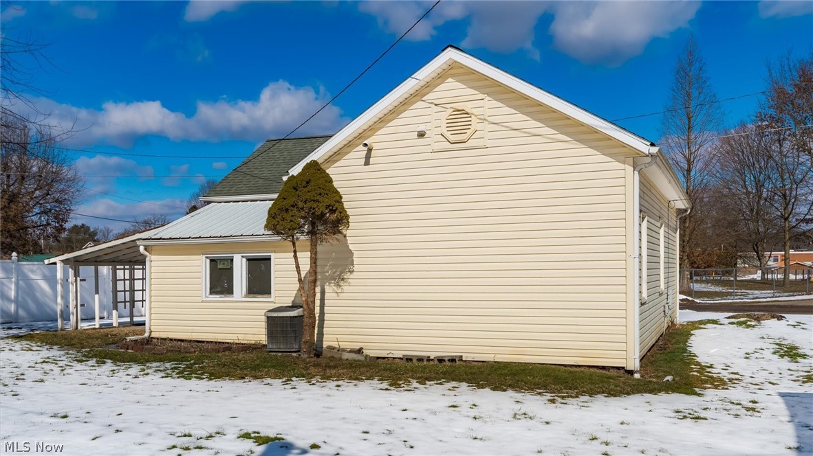 39 Stokely Street Roseville OH 43777