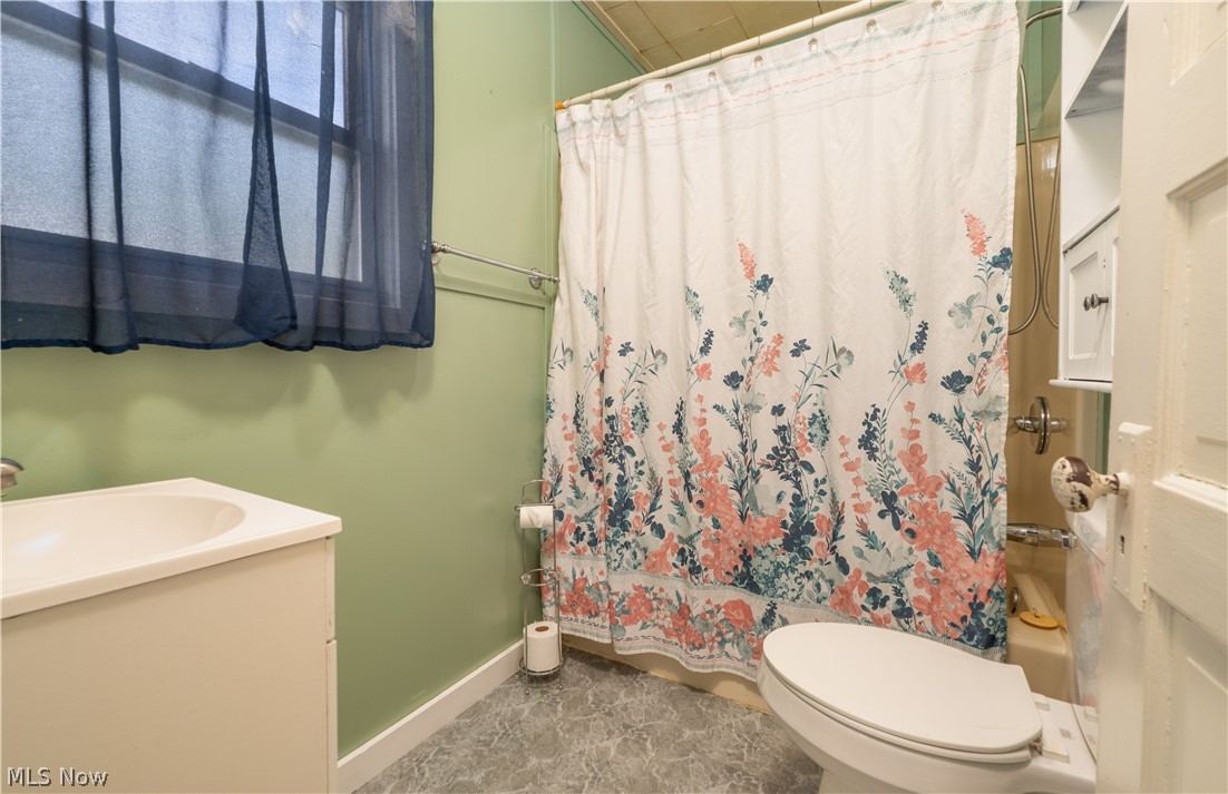 1817 Brightwood Road SE New Philadelphia OH 44663