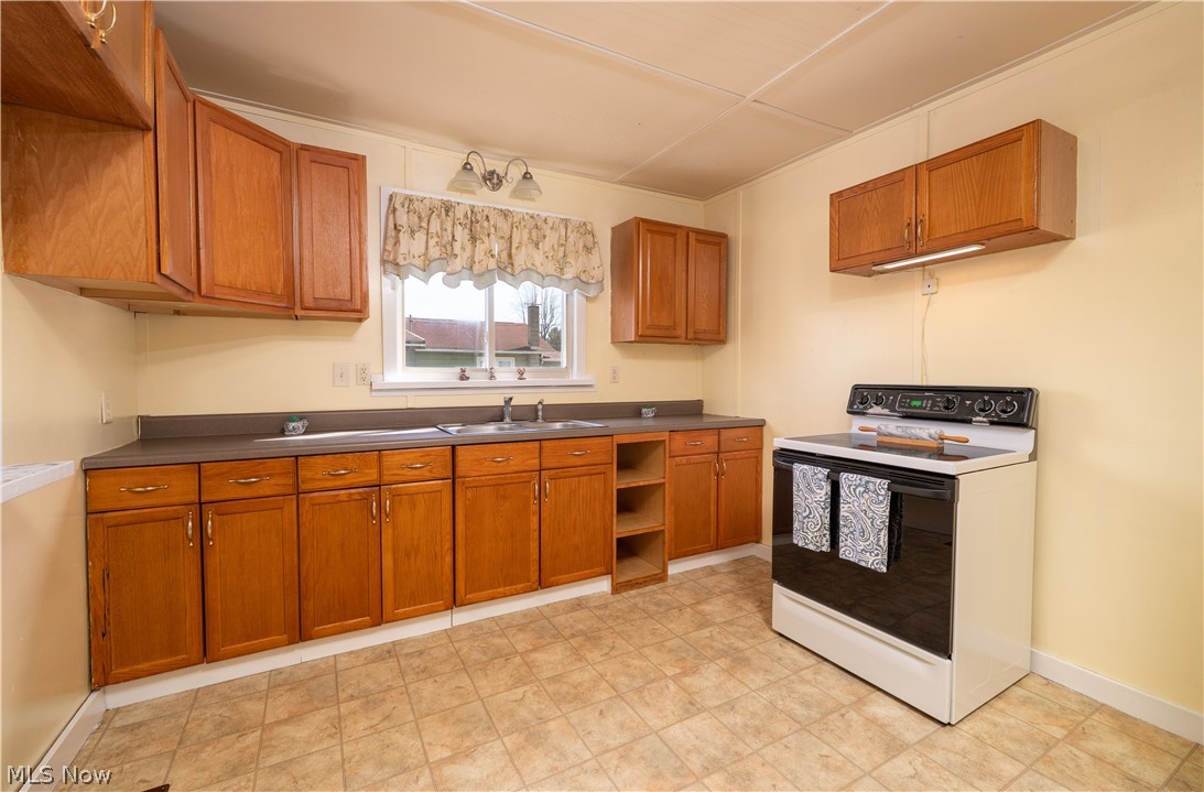 1817 Brightwood Road SE New Philadelphia OH 44663