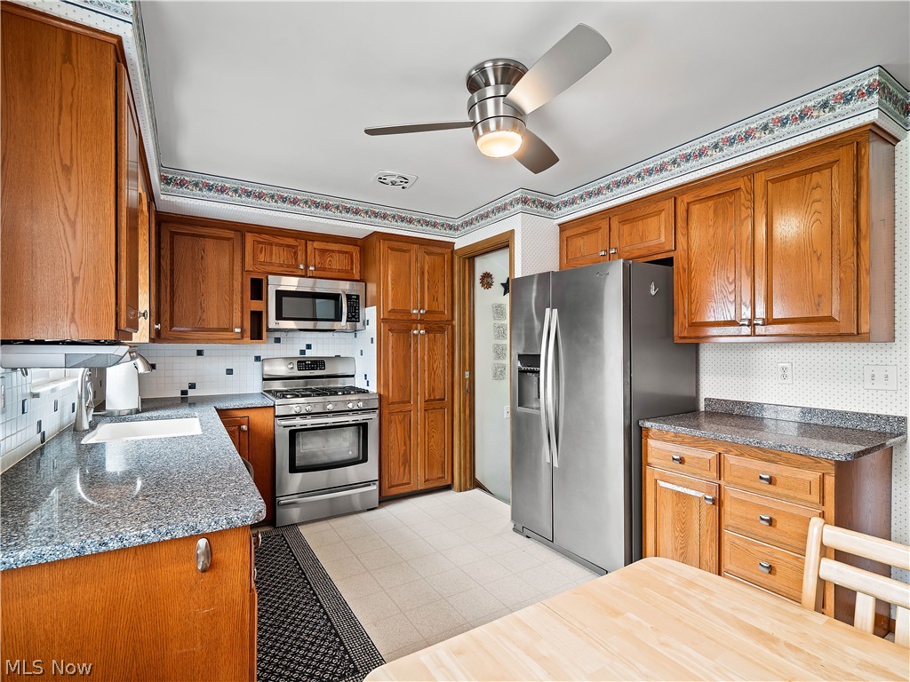 4466 W 215th Street Fairview Park OH 44126