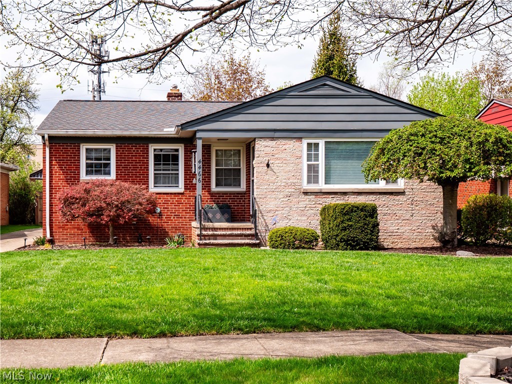 4466 W 215th Street Fairview Park OH 44126