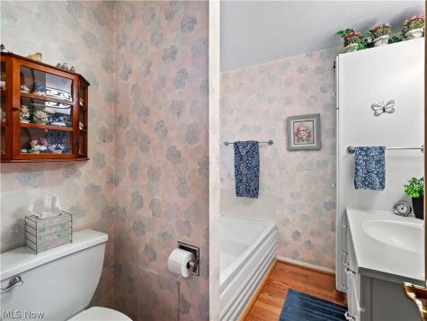 4466 W 215th Street Fairview Park OH 44126