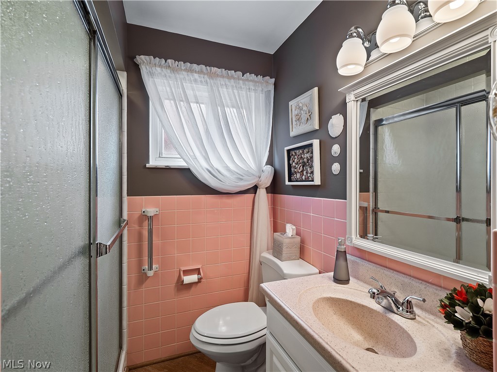 4466 W 215th Street Fairview Park OH 44126