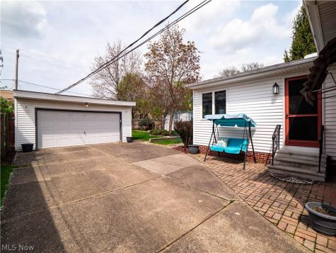 4466 W 215th Street Fairview Park OH 44126
