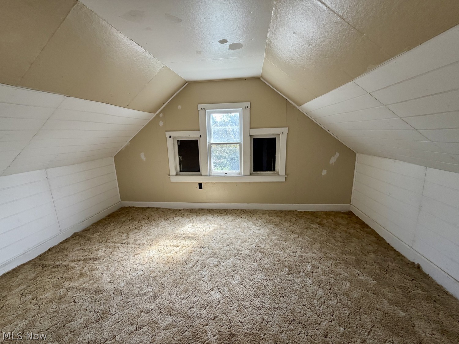 123 W 8th Street Dover OH 44622