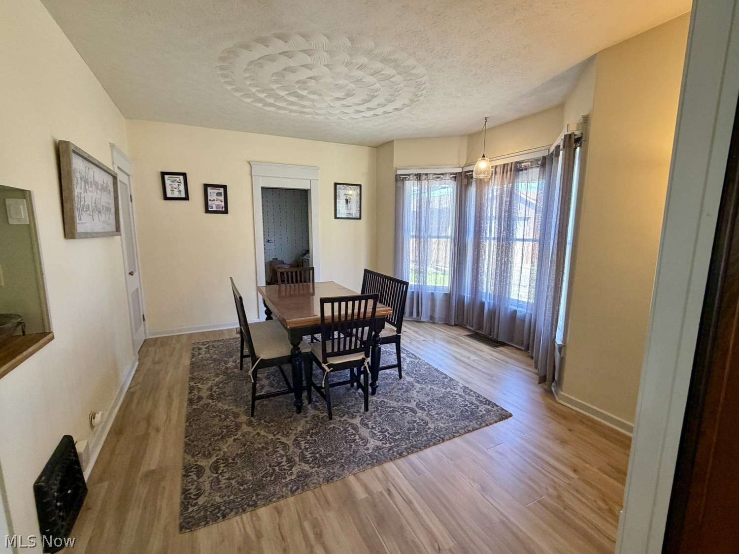 123 W 8th Street Dover OH 44622