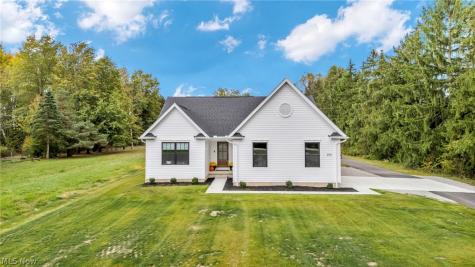 27261 Cook Road Olmsted Twp OH 44138