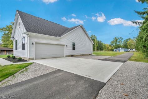 27261 Cook Road Olmsted Twp OH 44138
