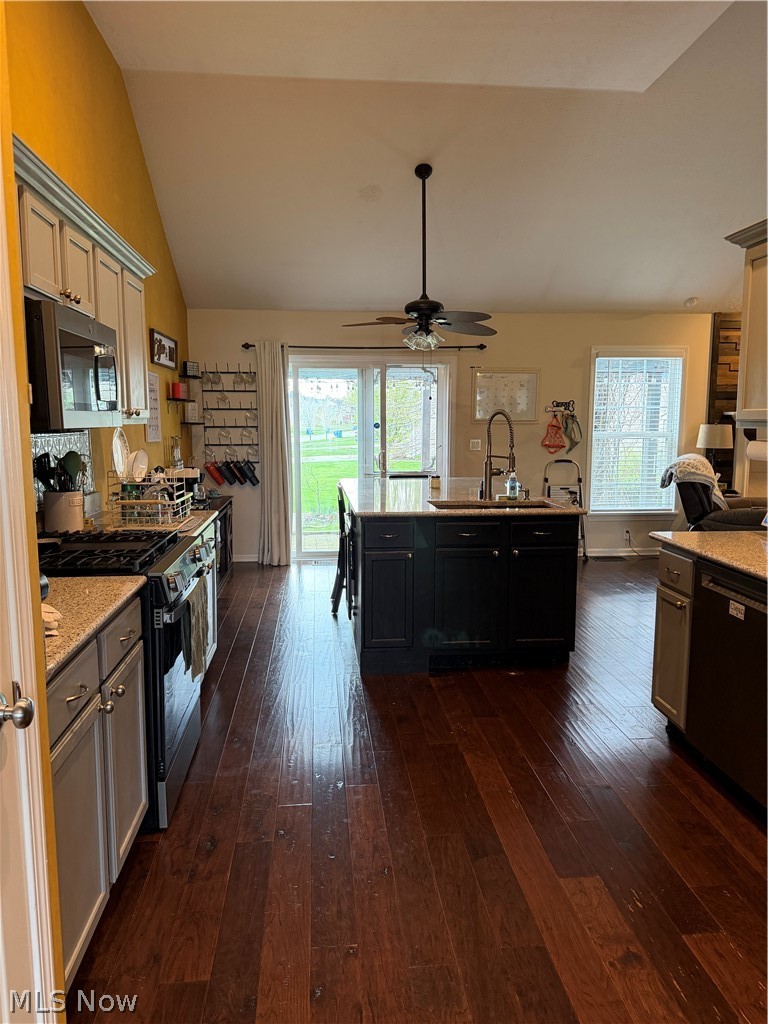 3307 Church Drive Lorain OH 44053