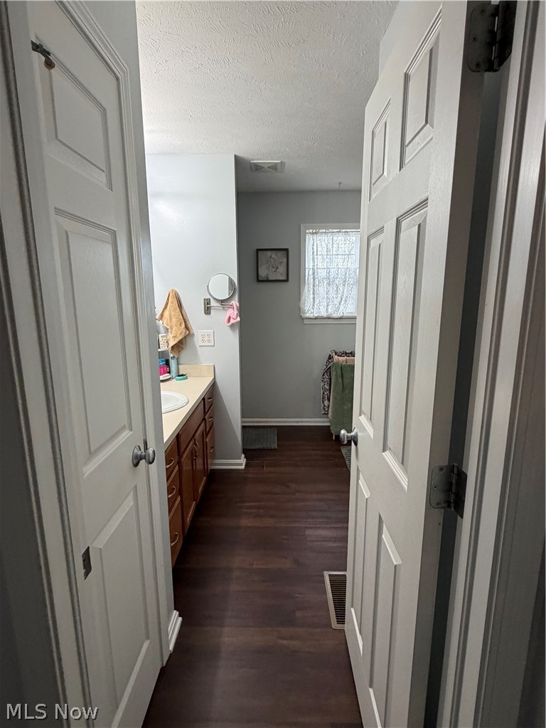 3307 Church Drive Lorain OH 44053