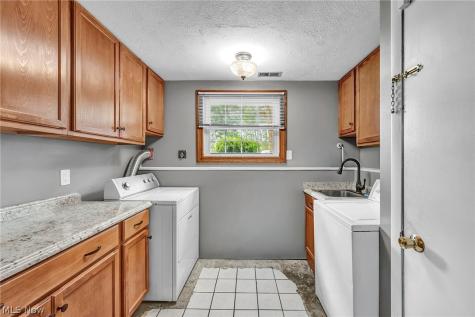 35460 Neff Road Grafton OH 44044