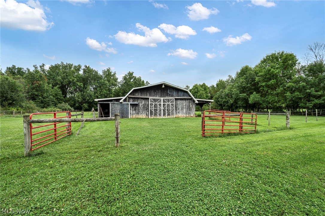 35460 Neff Road Grafton OH 44044