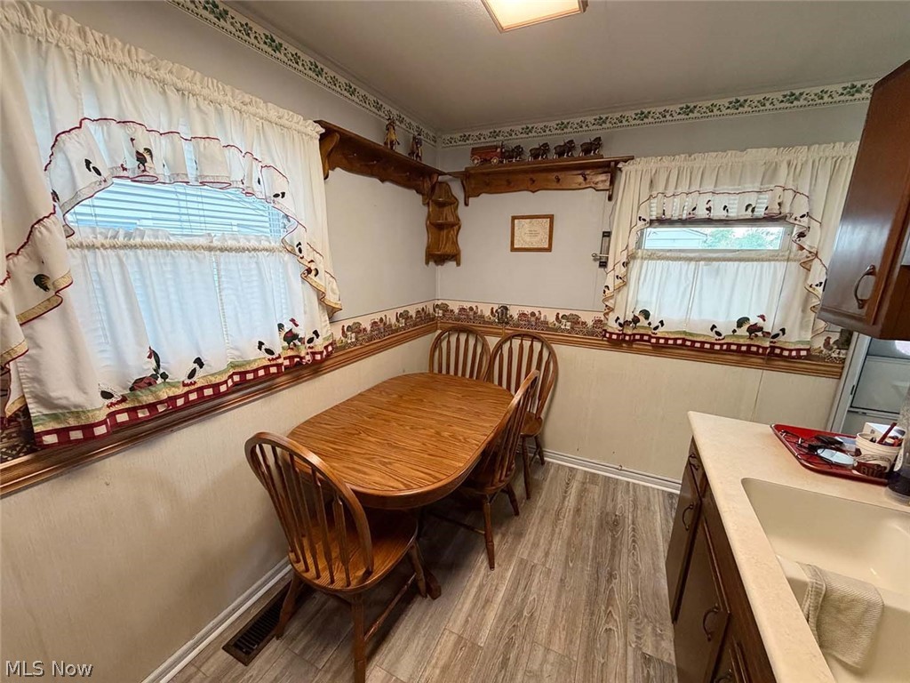 1939 Midway Avenue NE Canton OH 44705