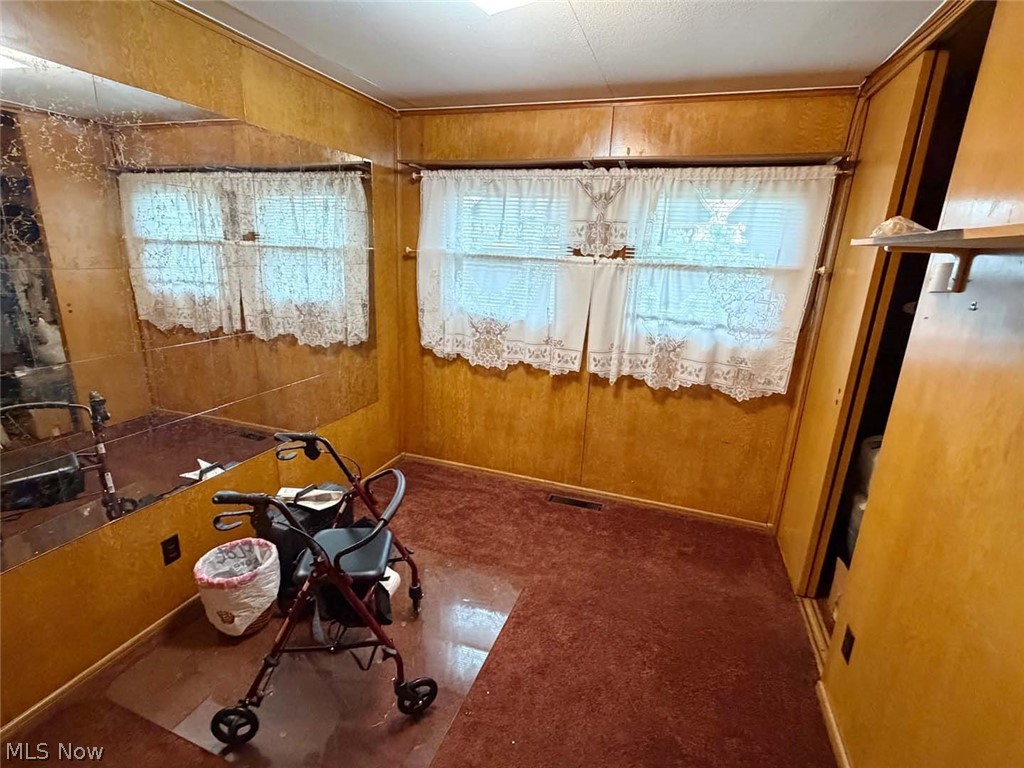 1939 Midway Avenue NE Canton OH 44705