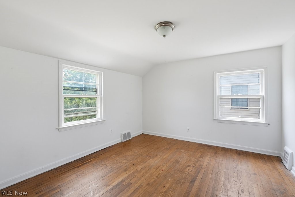 21860 Roberts Avenue Euclid OH 44123