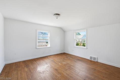 21860 Roberts Avenue Euclid OH 44123