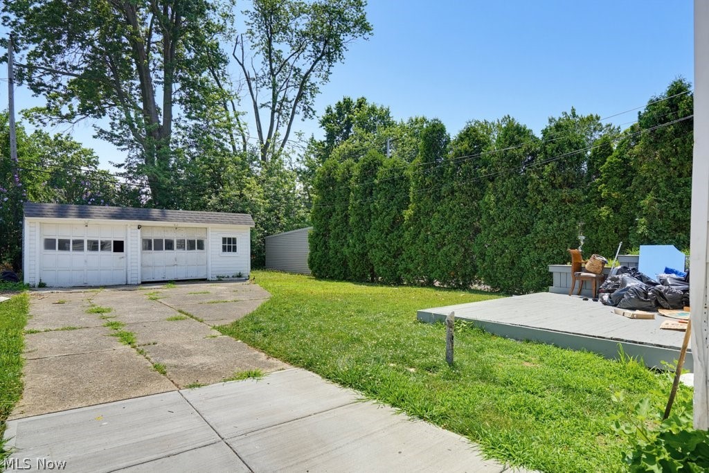 21860 Roberts Avenue Euclid OH 44123