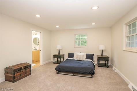 510 Lourdes Drive Cuyahoga Falls OH 44223