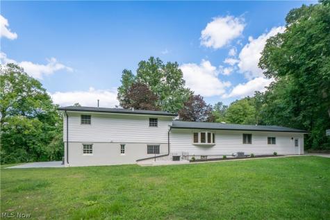 510 Lourdes Drive Cuyahoga Falls OH 44223