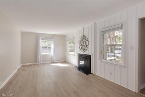2535 Grant Avenue Cuyahoga Falls OH 44223