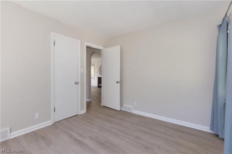 2535 Grant Avenue Cuyahoga Falls OH 44223