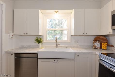 2535 Grant Avenue Cuyahoga Falls OH 44223