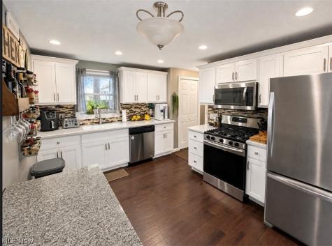 5800 Deborah Drive North Ridgeville OH 44039