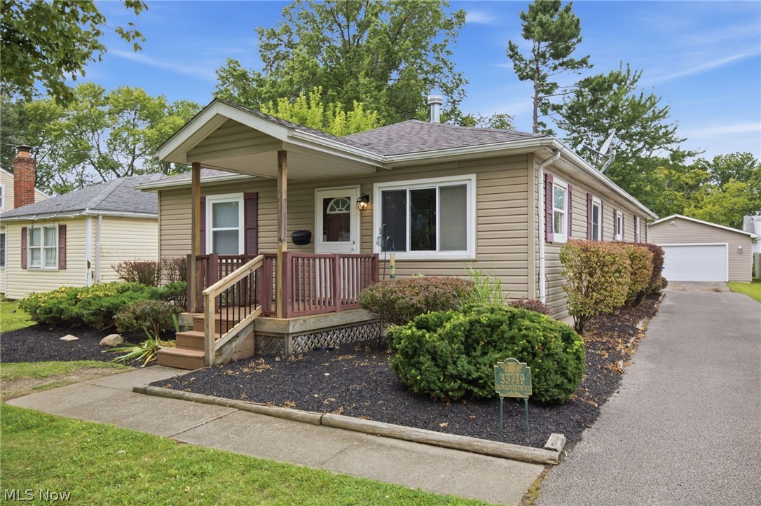 33749 Kenilworth Road Eastlake OH 44095