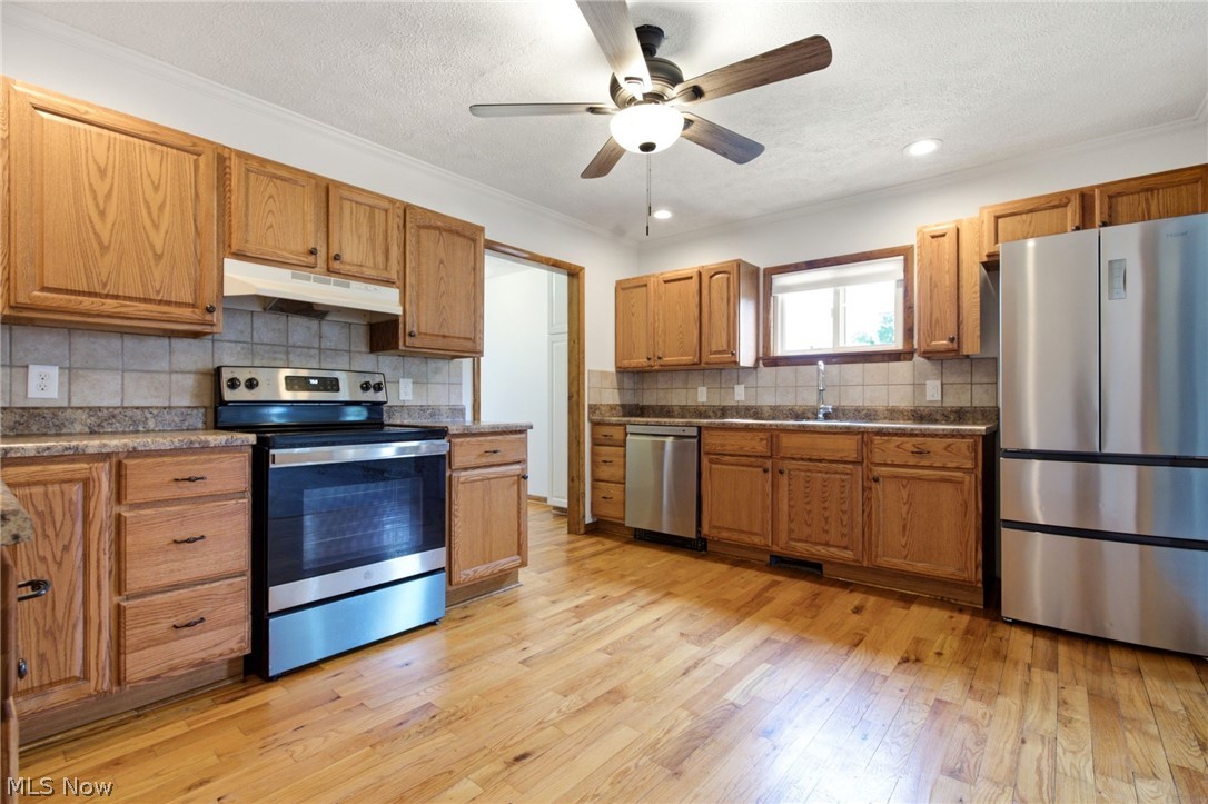 33749 Kenilworth Road Eastlake OH 44095