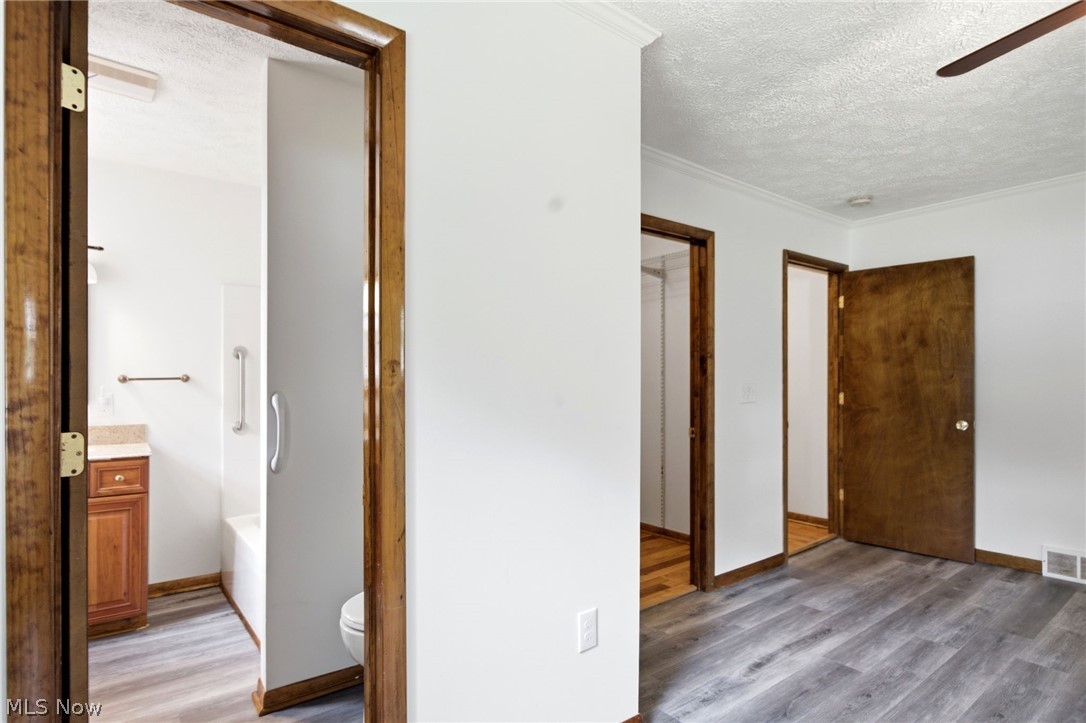 33749 Kenilworth Road Eastlake OH 44095