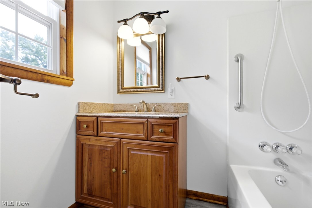 33749 Kenilworth Road Eastlake OH 44095