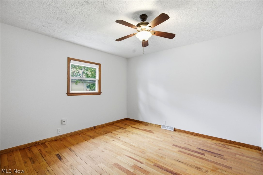 33749 Kenilworth Road Eastlake OH 44095