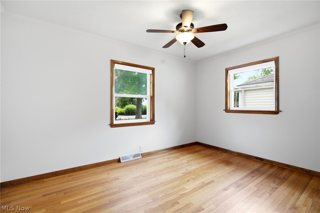 33749 Kenilworth Road Eastlake OH 44095
