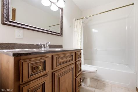 33749 Kenilworth Road Eastlake OH 44095