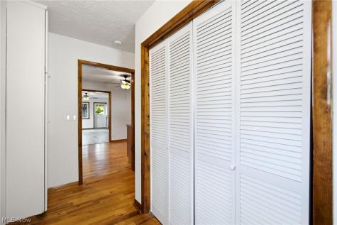 33749 Kenilworth Road Eastlake OH 44095